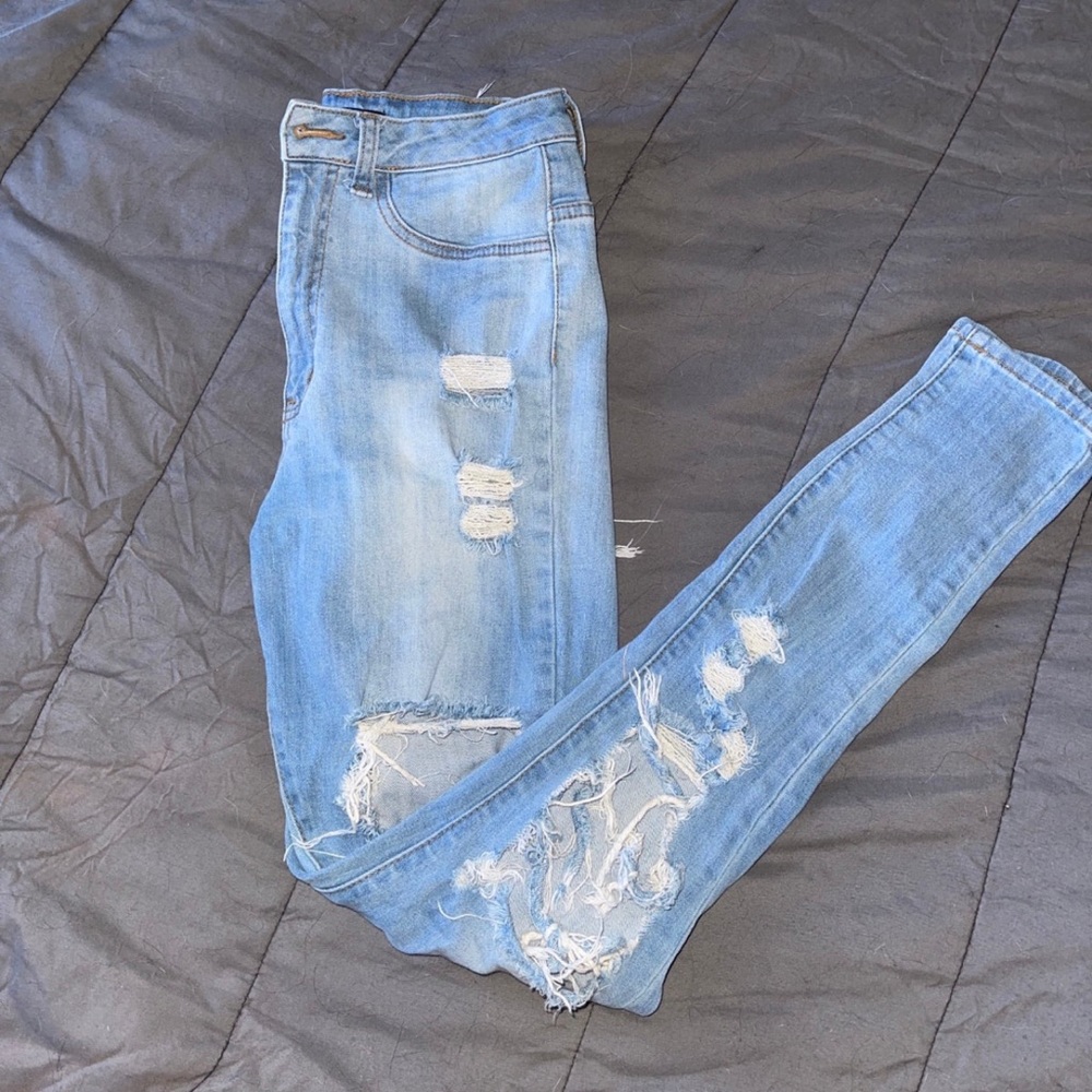 Fashionnova highwaisted jeans